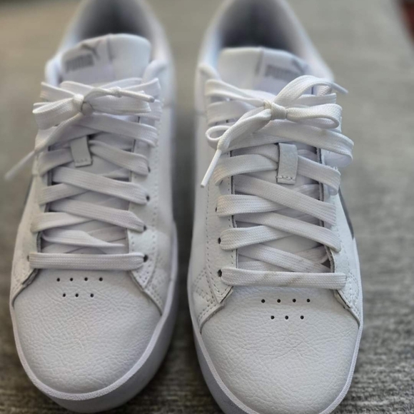 Puma walking sneakers - Picture 2 of 2